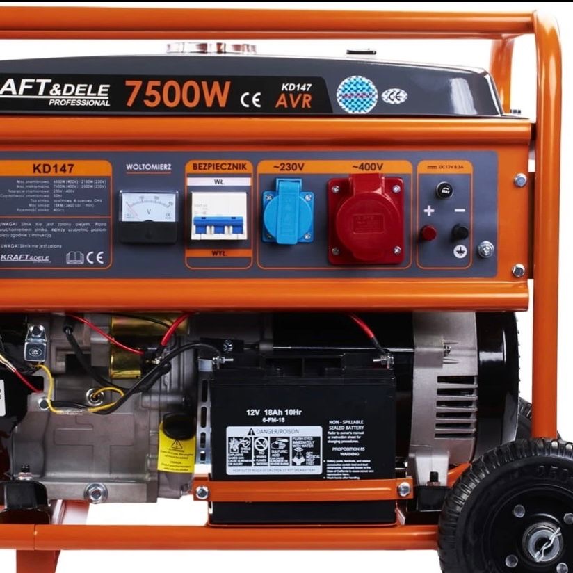 Stromgenerator Aggregat Generator 7500W 230V 400V Benzin Notstrom