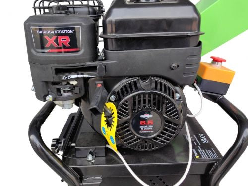 Kompakter Holzschredder Schredder 6PS 40L Holz Garten