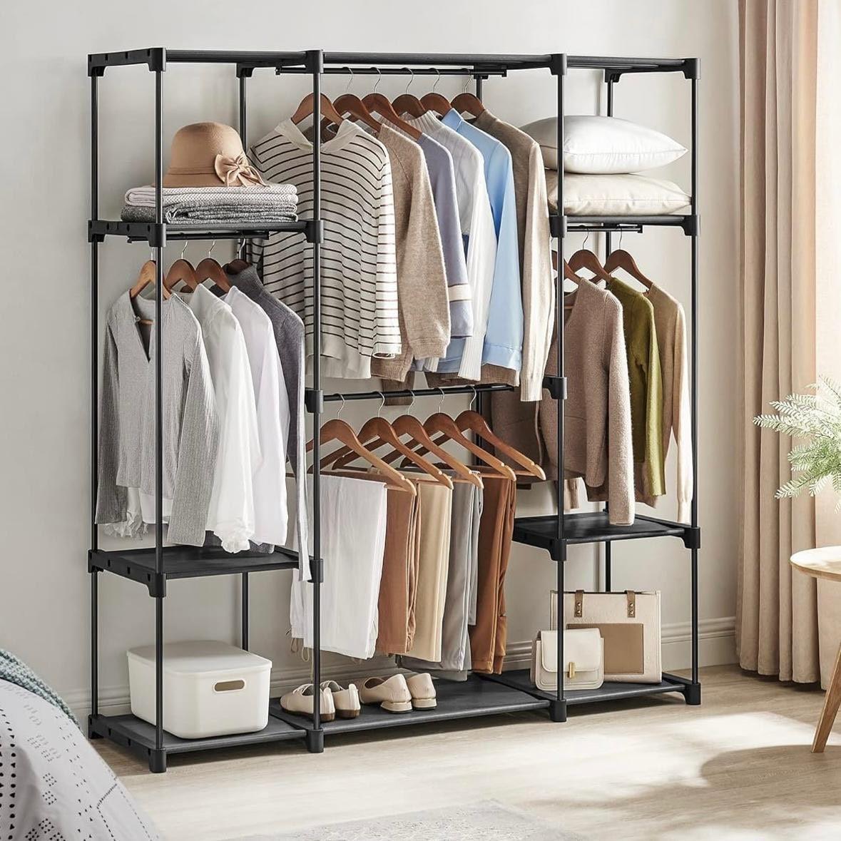 Kleiderschrank/Kleiderständer mit 4 Fächern platzsparend & modern