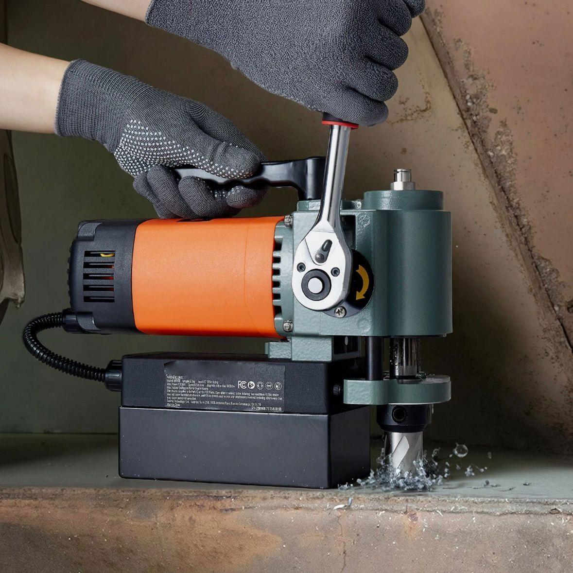 Magnetbohrmaschine 1300W kompakt & leistungsstark