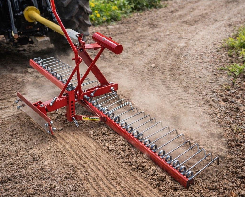 Anbau Rasenstriegel 120cm Bodenstriegel Federzinken