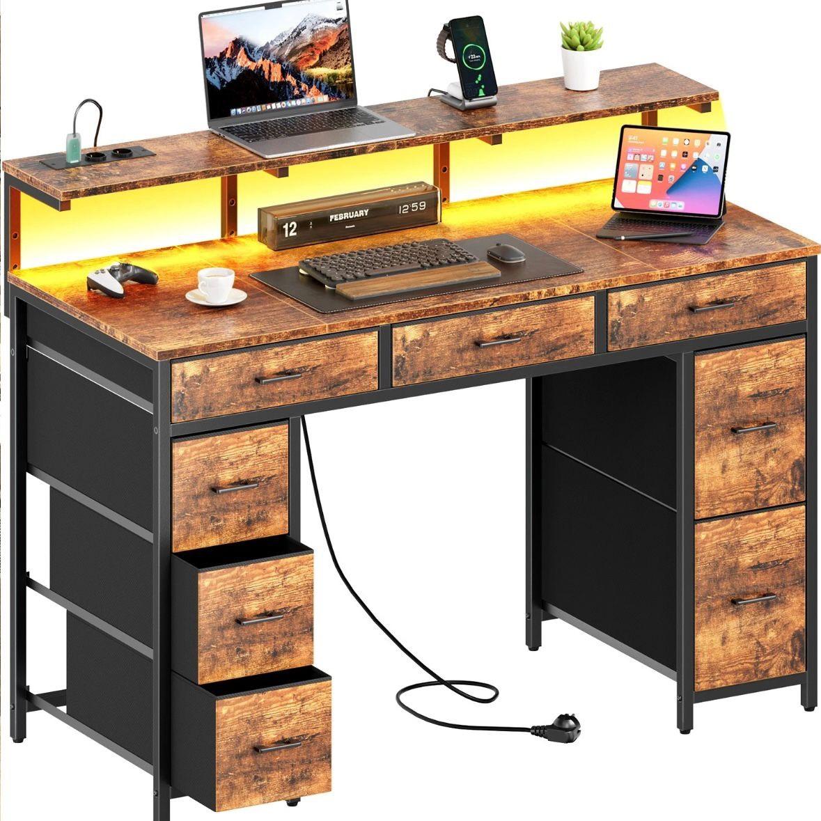 Gaming Schreibtisch LED mit Schubladen