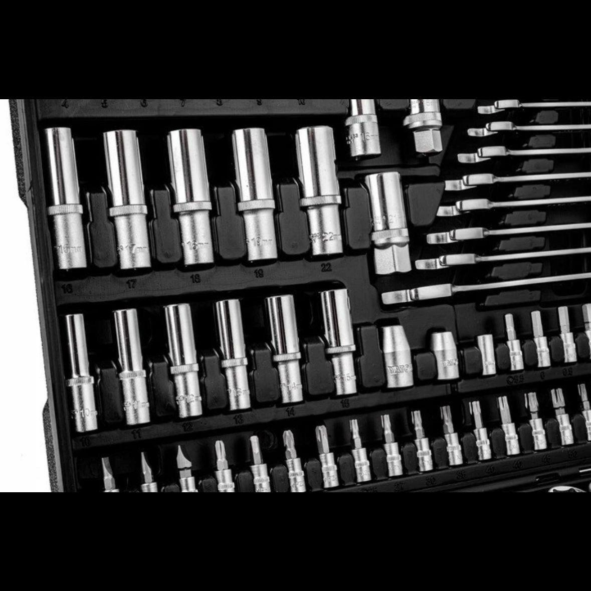216-tlg. Profi-Werkzeugkoffer aus Chrom-Vanadium-Stahl mit Ratschen-Set