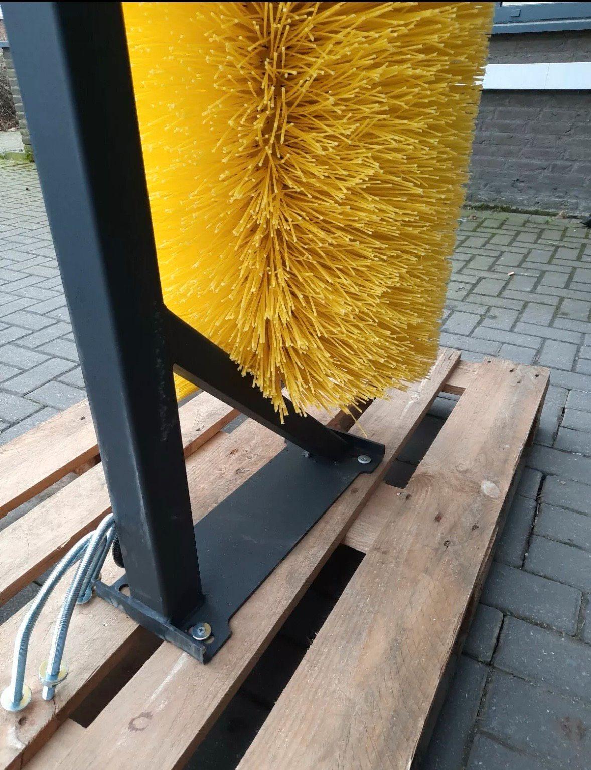 Automatische Kuhbürste 190W Stall