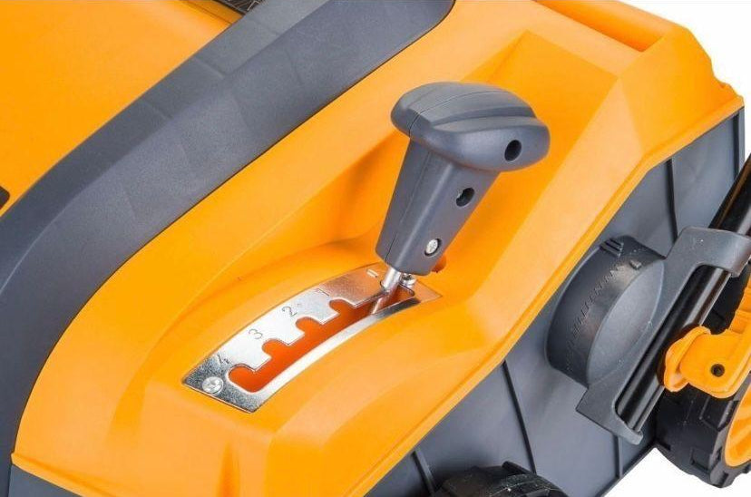 2600W Elektro Vertikutierer Rasenlüfter Fangkorb 55L Walzen