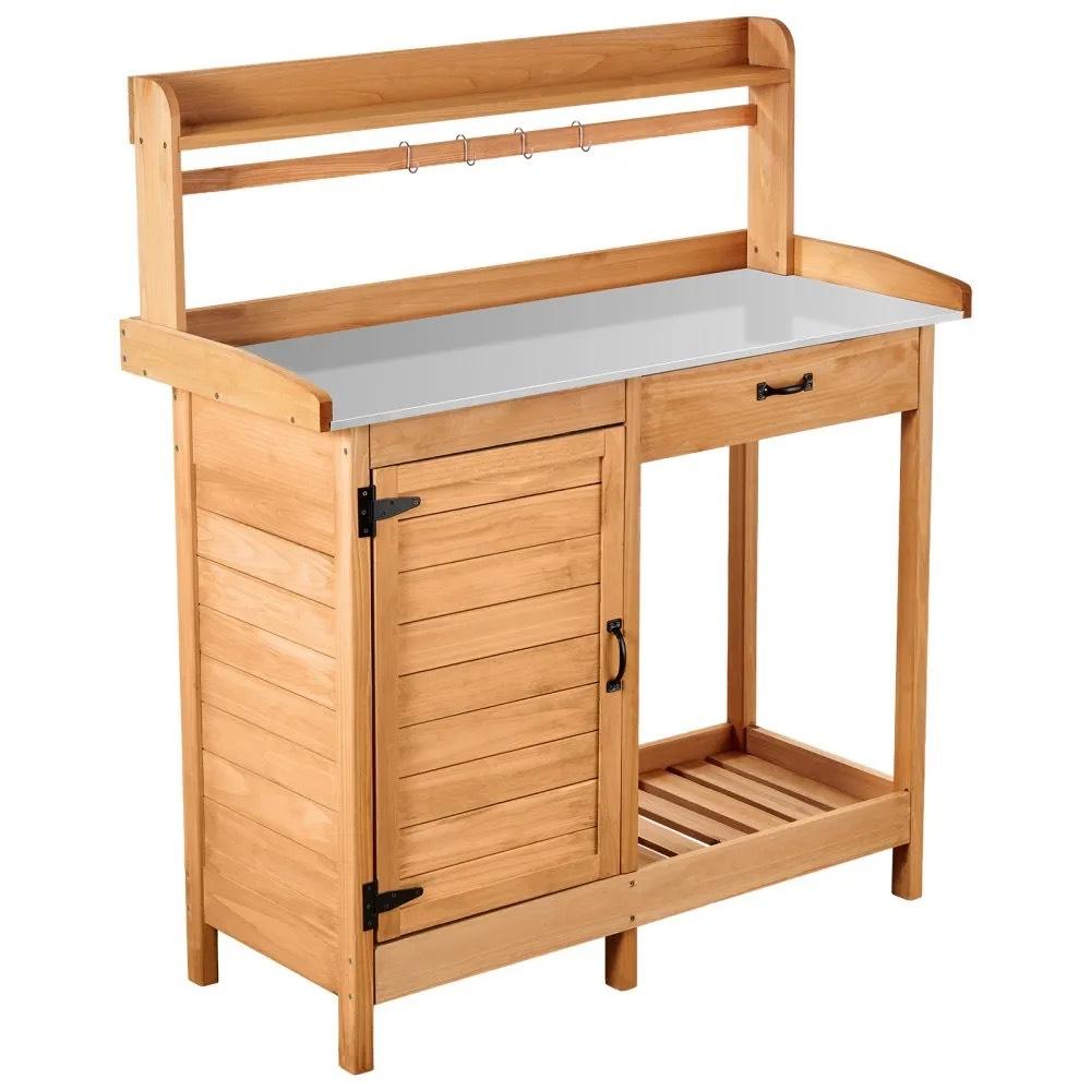 Pflanztisch mit Metallplatte